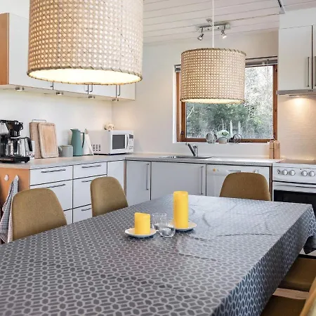 Holiday home Vi *
