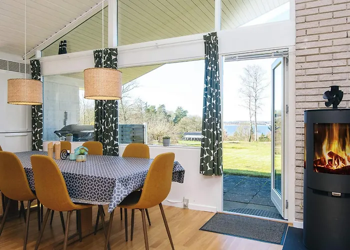 Holiday home 7 Person In Skals-by Traum